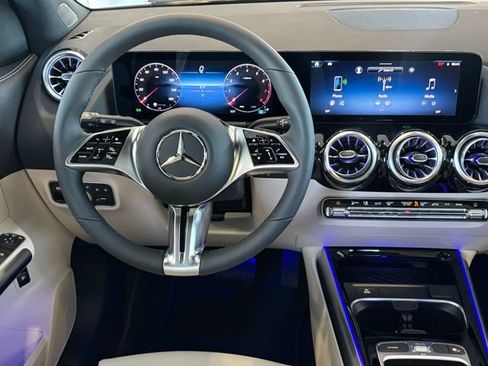 Certified 2026 Mercedes-Benz GLA 250 4MATIC image 23