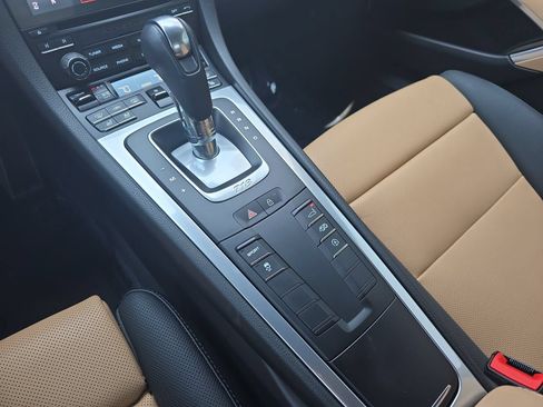 Certified 2023 Porsche 718 Cayman S RWD image 13