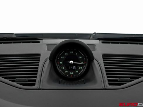 Used 2025 Porsche 911 Turbo S AWD/4WD image 30