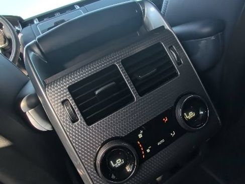 Used 2021 Land Rover Range Rover Sport HST AWD/4WD image 17