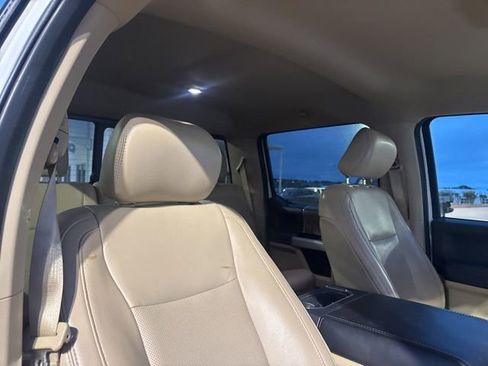 Used 2019 Ford F350 Lariat w/ Lariat Ultimate Package AWD/4WD image 28