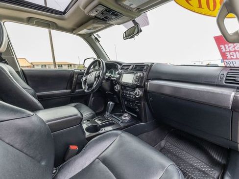 Used 2019 Toyota 4Runner Limited AWD/4WD image 21