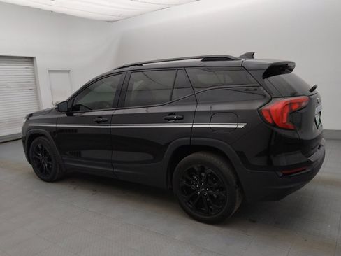 Used 2021 GMC Terrain SLE w/ Elevation Edition image 3