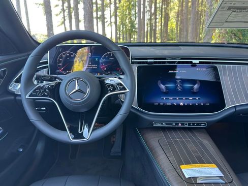 New 2026 Mercedes-Benz E 350 Sedan image 3