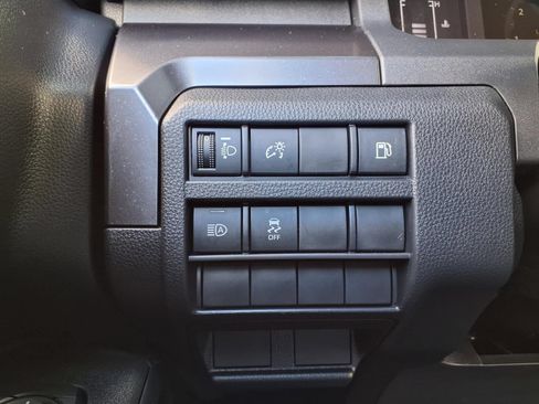 Certified 2025 Toyota 4Runner SR5 RWD image 22
