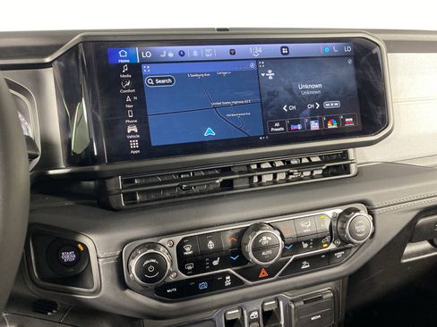 Used 2025 Jeep Wrangler Backcountry image 30