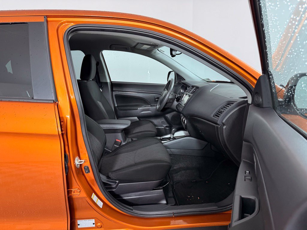 Used 2024 Mitsubishi Outlander Sport ES AWD/4WD image 17