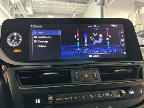 Used 2022 Lexus ES 300h F Sport image 54