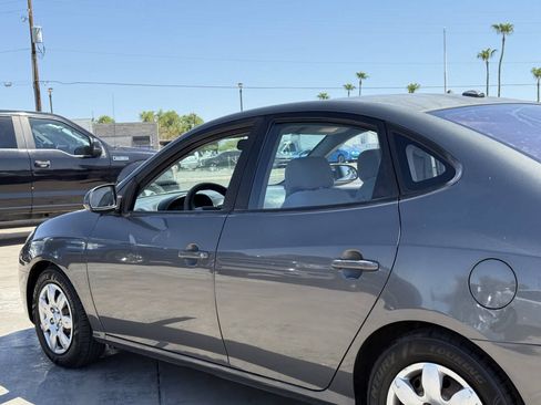 Used 2007 Hyundai Elantra GLS FWD image 10