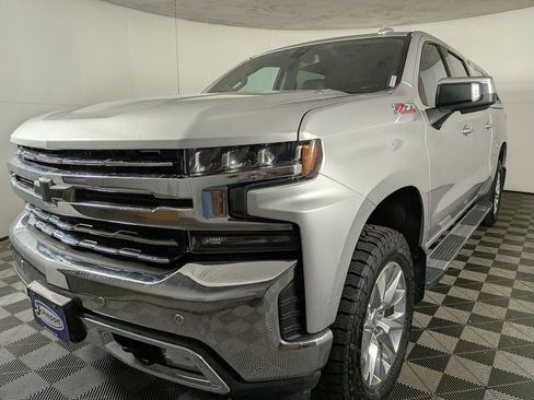 Used 2020 Chevrolet Silverado 1500 LTZ image 11