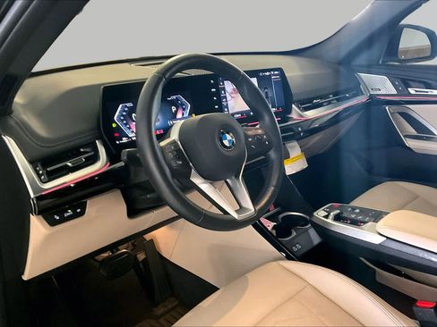 Certified 2025 BMW X1 xDrive28i w/ Convenience Package AWD/4WD image 16