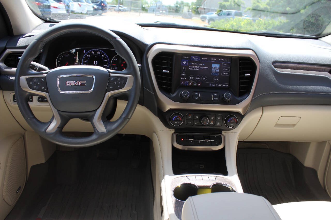 Used 2021 GMC Acadia Denali w/ Denali Technology Package AWD/4WD image 26