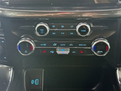 Used 2021 Ford F150 XLT w/ Equipment Group 302A High image 18