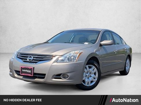 Used 2012 Nissan Altima 2.5 S FWD image 1