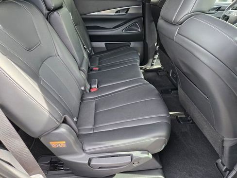 Certified 2025 INFINITI QX60 Luxe w/ Black Edition image 20