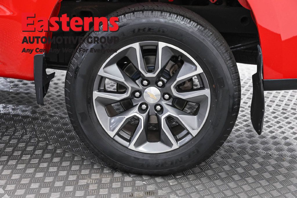 Used 2022 Chevrolet Silverado 1500 LT w/ Convenience Package II AWD/4WD image 33