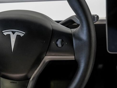 Used 2021 Tesla Model 3 Standard Range Plus RWD image 22