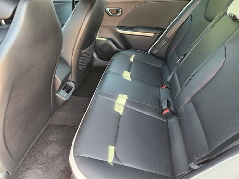 New 2025 Kia K4 GT-Line image 21