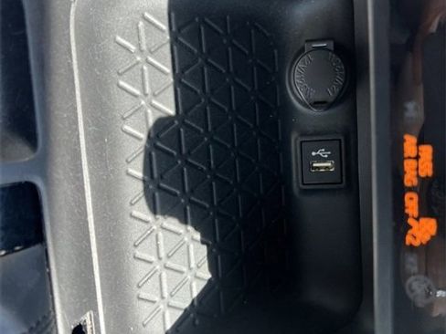 Used 2024 Toyota RAV4 XLE image 23