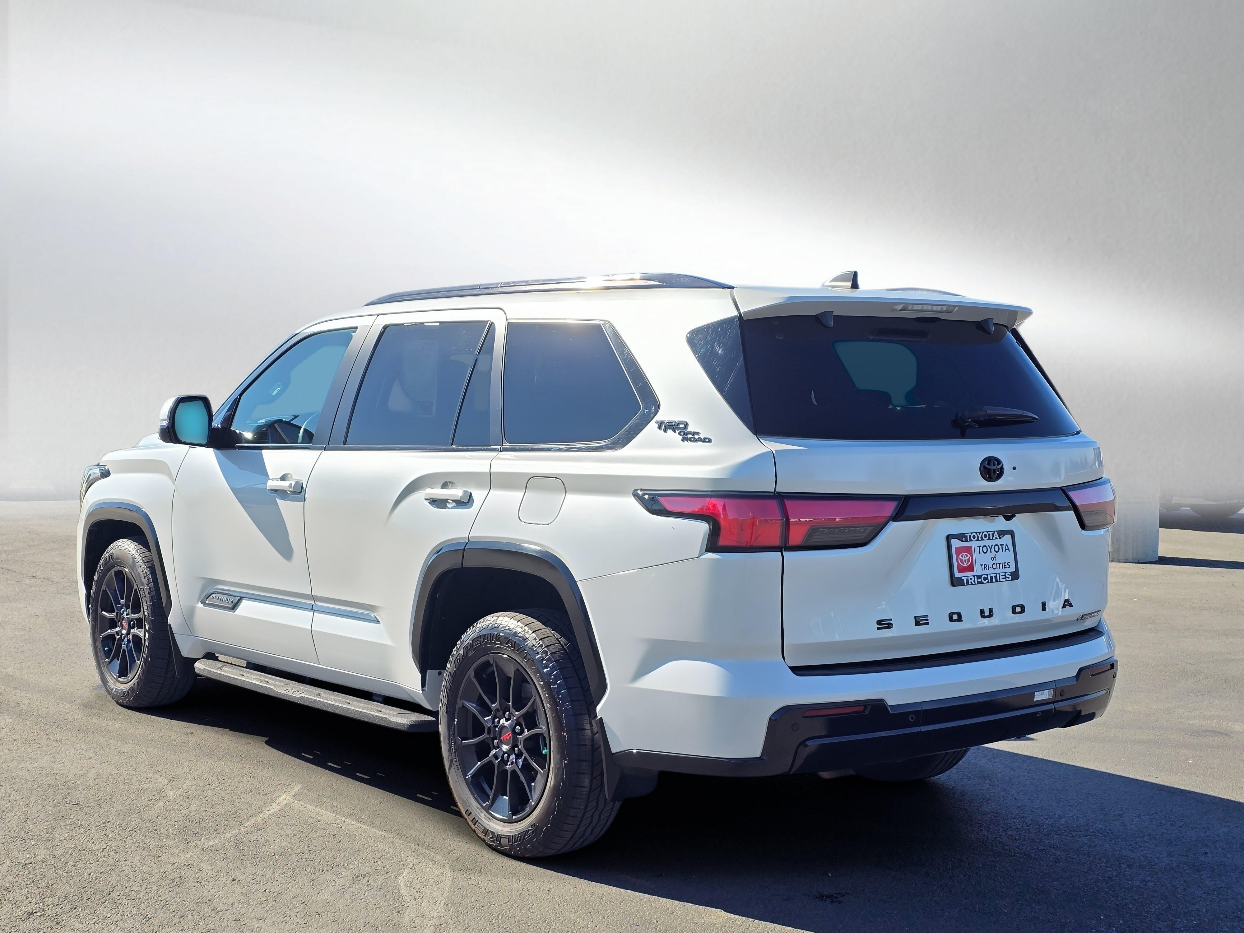 Certified 2025 Toyota Sequoia Platinum w/ TRD Off-Road Package AWD/4WD image 3