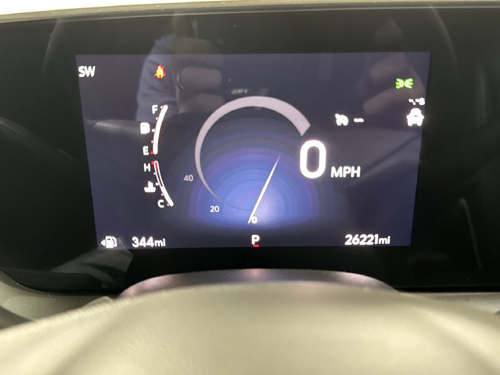 Used 2024 Buick Encore GX Sport Touring AWD/4WD image 12