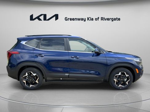 New 2026 Kia Seltos EX FWD image 8
