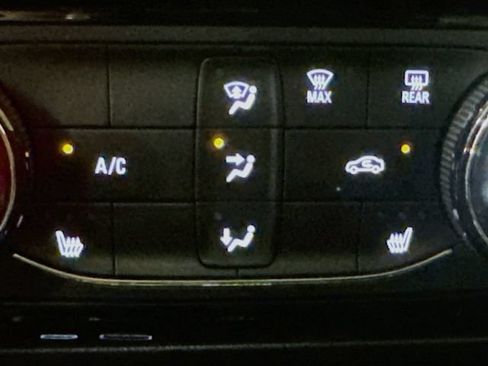 Used 2026 Buick Encore GX Sport Touring w/ Comfort Package FWD image 20