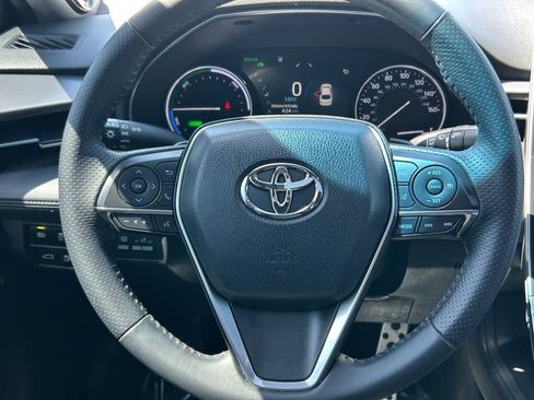 Used 2019 Toyota Avalon XSE w/ All Weather Liner Package FWD image 18