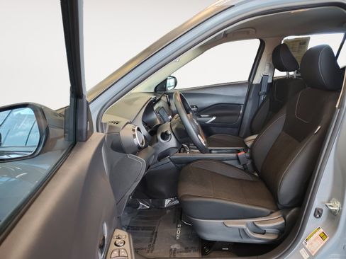 Certified 2023 Nissan Kicks SV FWD image 23