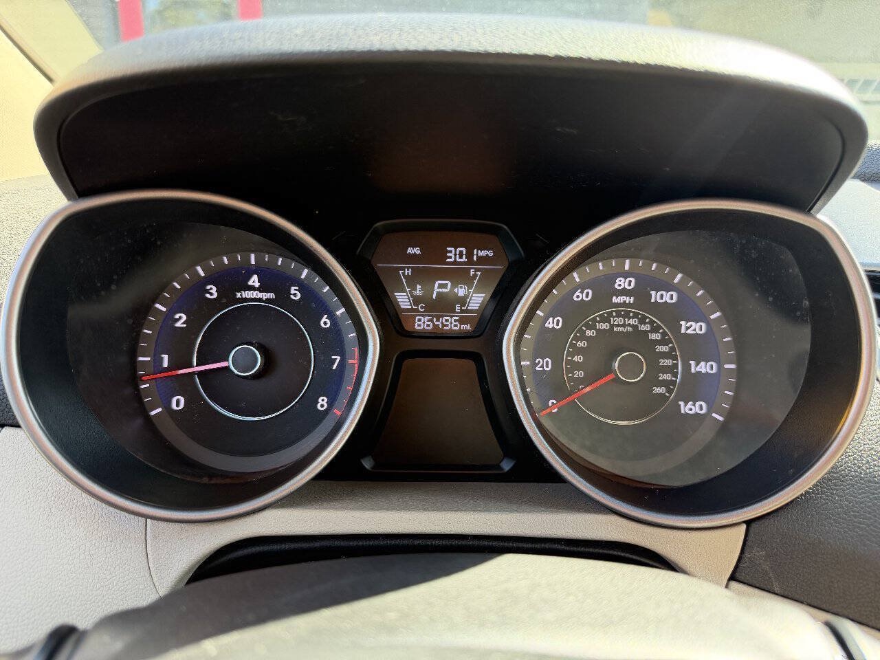 Used 2016 Hyundai Elantra SE FWD image 14
