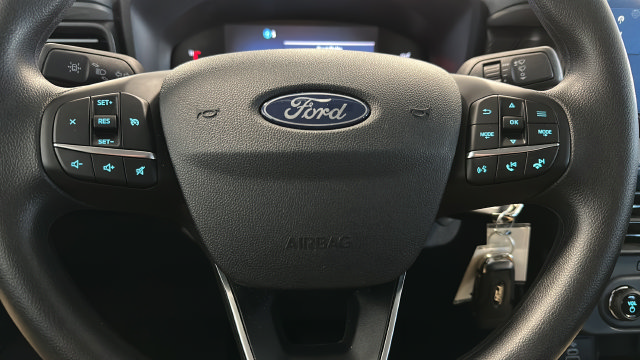 Used 2025 Ford Maverick XL w/ Equipment Group 102A AWD/4WD image 15