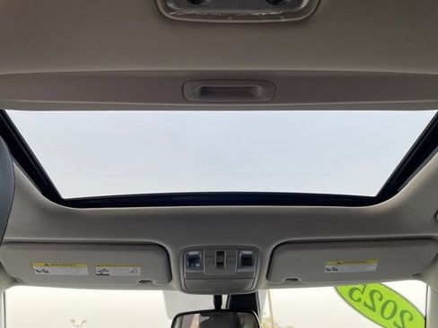 Used 2025 Kia Soul GT-Line w/ GT-Line Technology Package FWD image 25