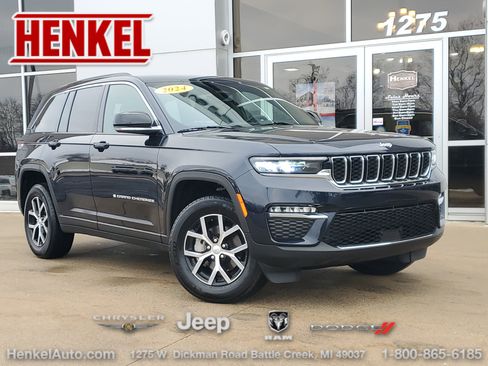 Used 2024 Jeep Grand Cherokee Limited image 1