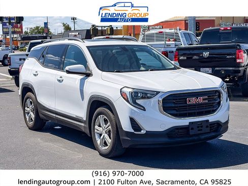 Used 2019 GMC Terrain SLE w/ Infotainment Package I FWD image 5