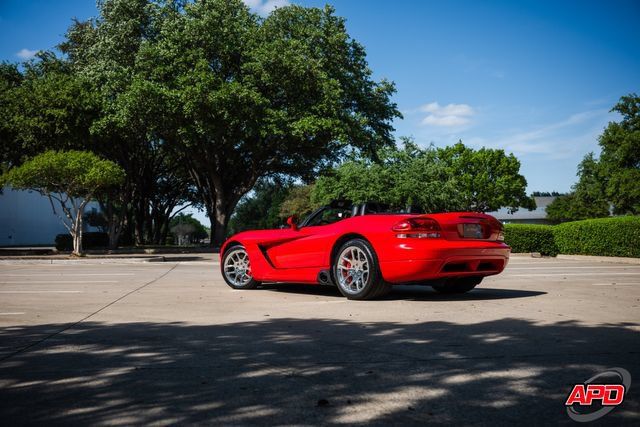 Used 2004 Dodge Viper SRT-10 RWD image 20