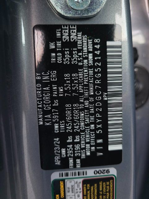Used 2024 Kia Telluride LX AWD/4WD image 3