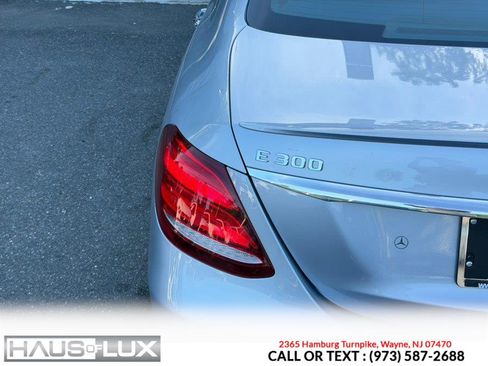 Used 2017 Mercedes-Benz E 300 4MATIC image 25