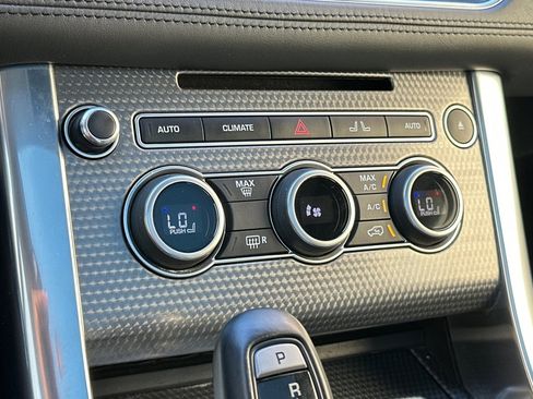 Used 2017 Land Rover Range Rover Sport HSE Dynamic image 24