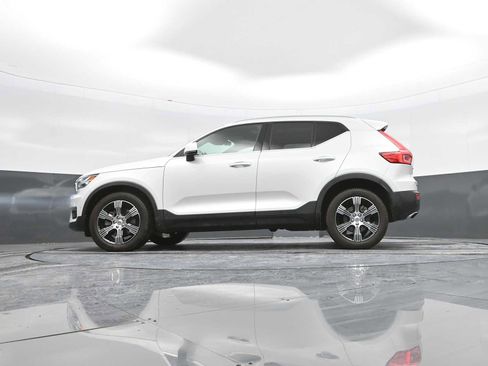 Used 2020 Volvo XC40 T5 Inscription image 36