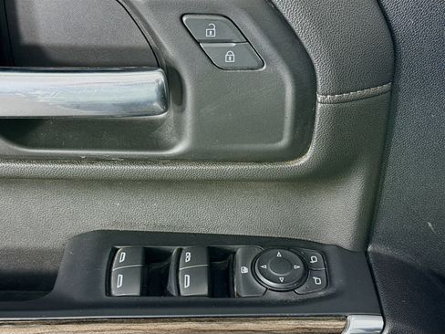 Used 2023 Chevrolet Silverado 2500 LT w/ Convenience Package image 23