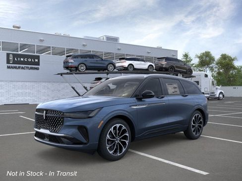 New 2026 Lincoln Nautilus Reserve AWD/4WD image 1