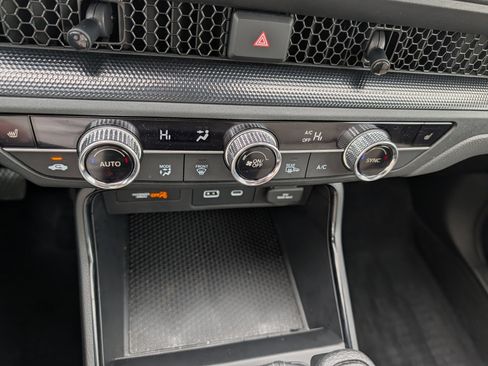 Used 2024 Honda CR-V EX image 29