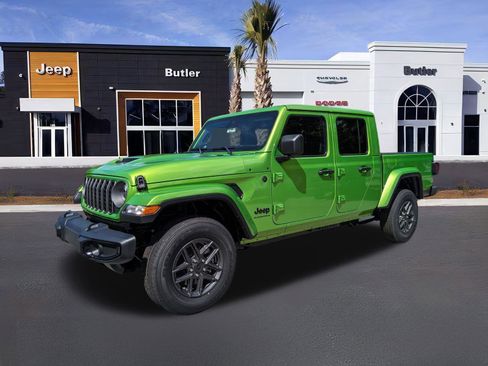 New 2025 Jeep Gladiator Sport image 2
