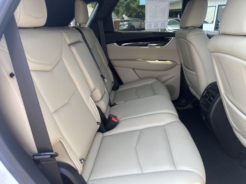 Used 2019 Cadillac XT5 AWD image 13