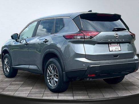 Used 2025 Nissan Rogue S FWD image 4