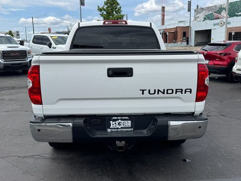 Used 2019 Toyota Tundra SR5 AWD/4WD image 8