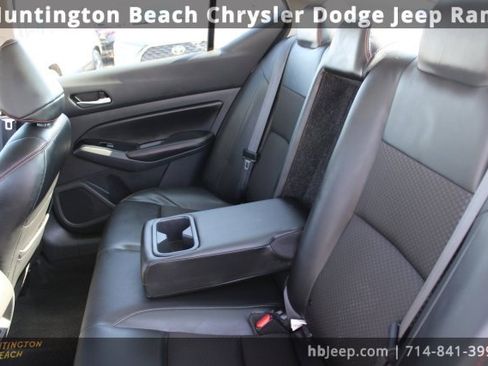 Used 2024 Nissan Altima 2.5 SR image 31