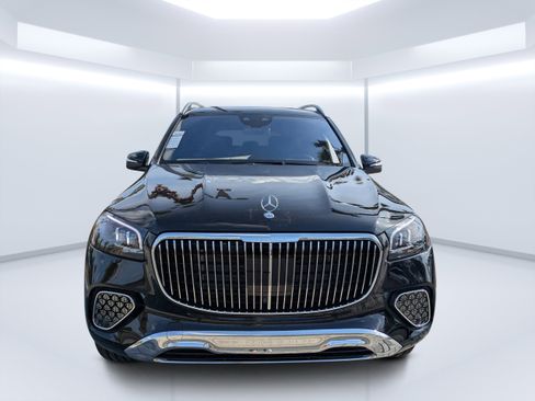New 2026 Mercedes-Benz Maybach GLS 600 4MATIC image 11