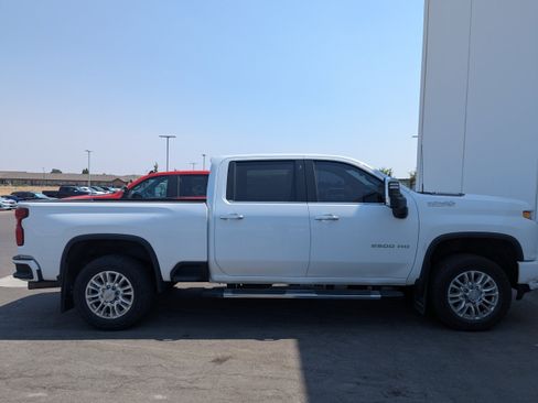 Used 2020 Chevrolet Silverado 2500 High Country w/ Gooseneck/5TH Wheel Package AWD/4WD image 3