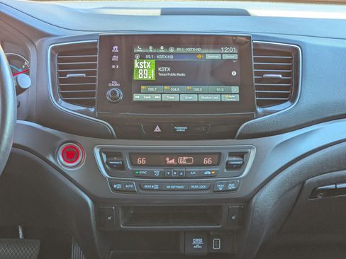 Used 2022 Honda Pilot EX-L image 18